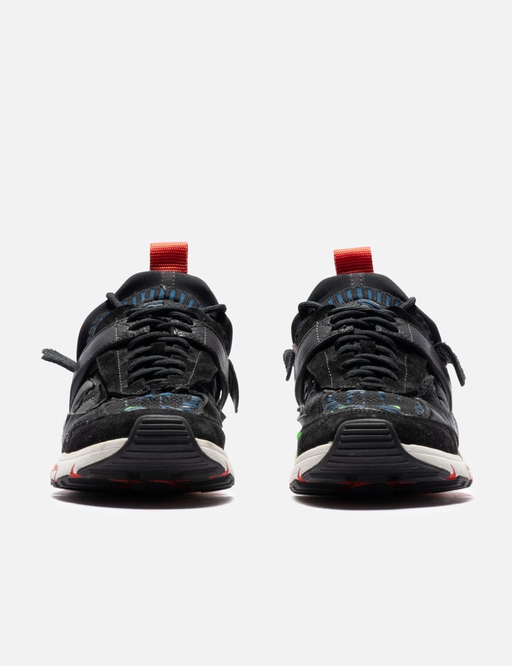 Manifesto Sneakers