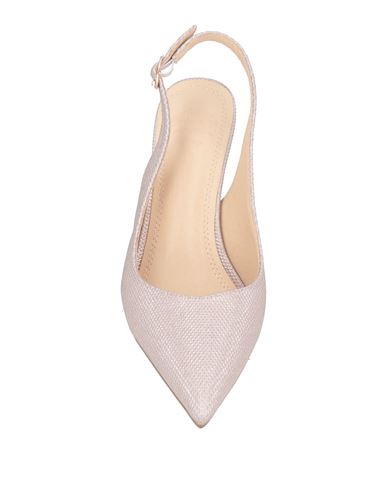 Woman Pumps Blush