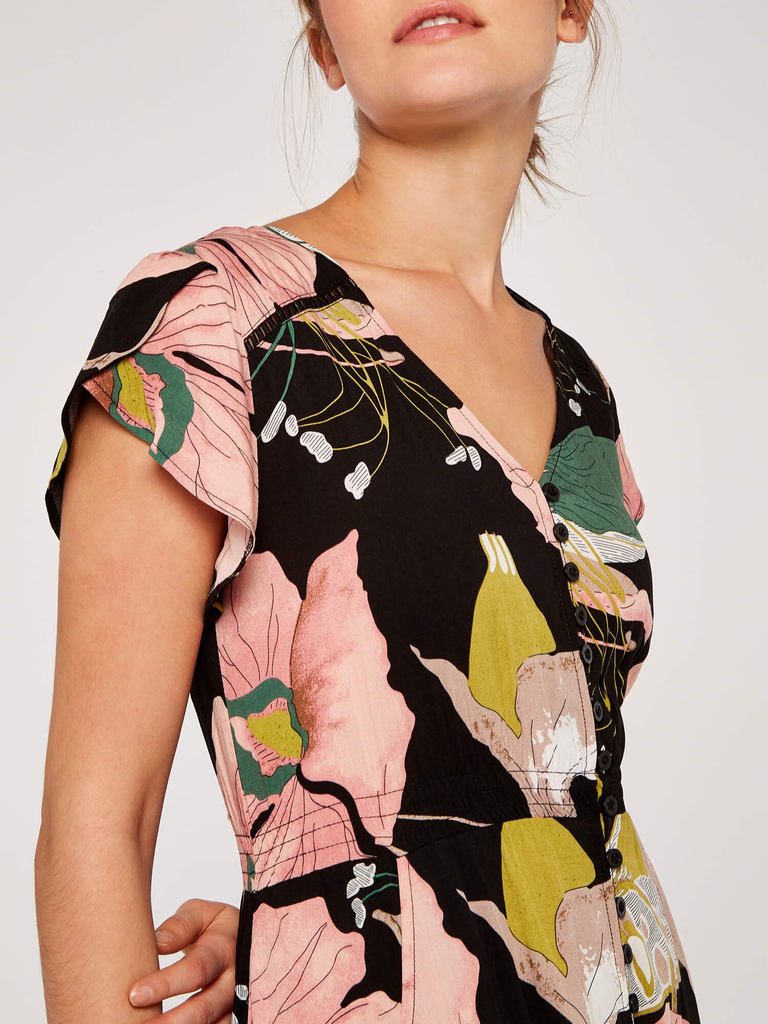 Apricot Women's Graphic Floral Print Maxi Dress in Black