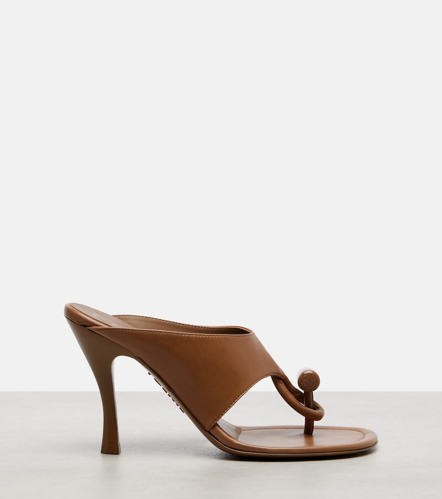 Toggle 90 leather thong sandals