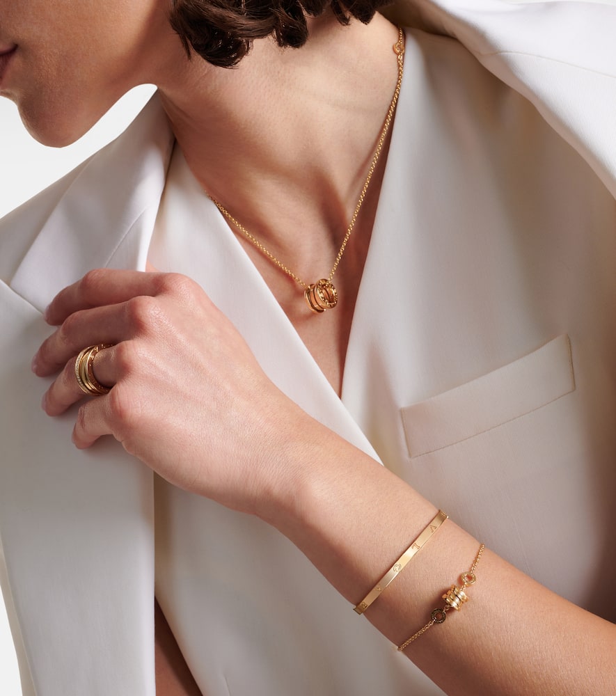 B. zero1 Essential 18kt gold bangle bracelet