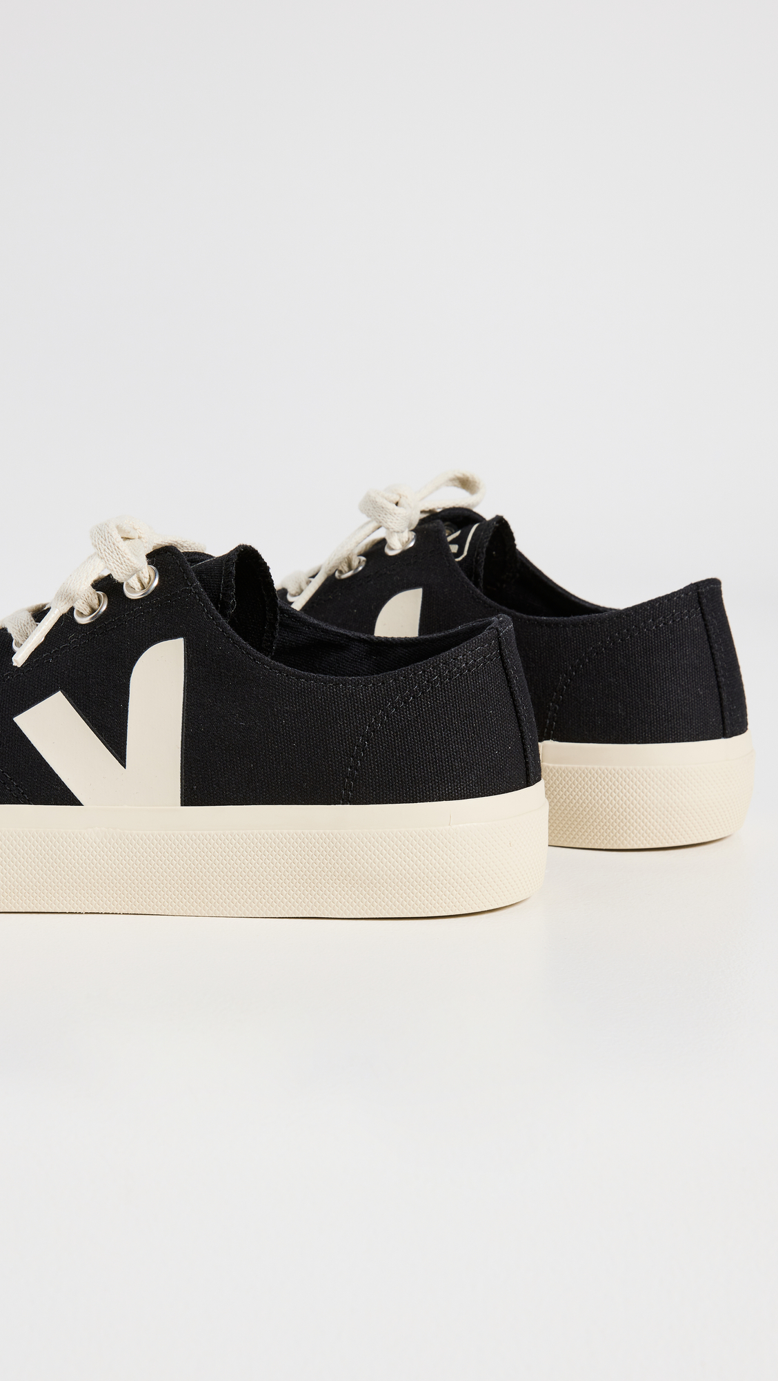 Wata II Low Sneaker