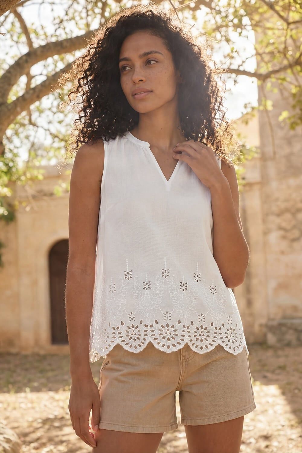 Roman Women's Cotton Broderie Hem Top in Ivory