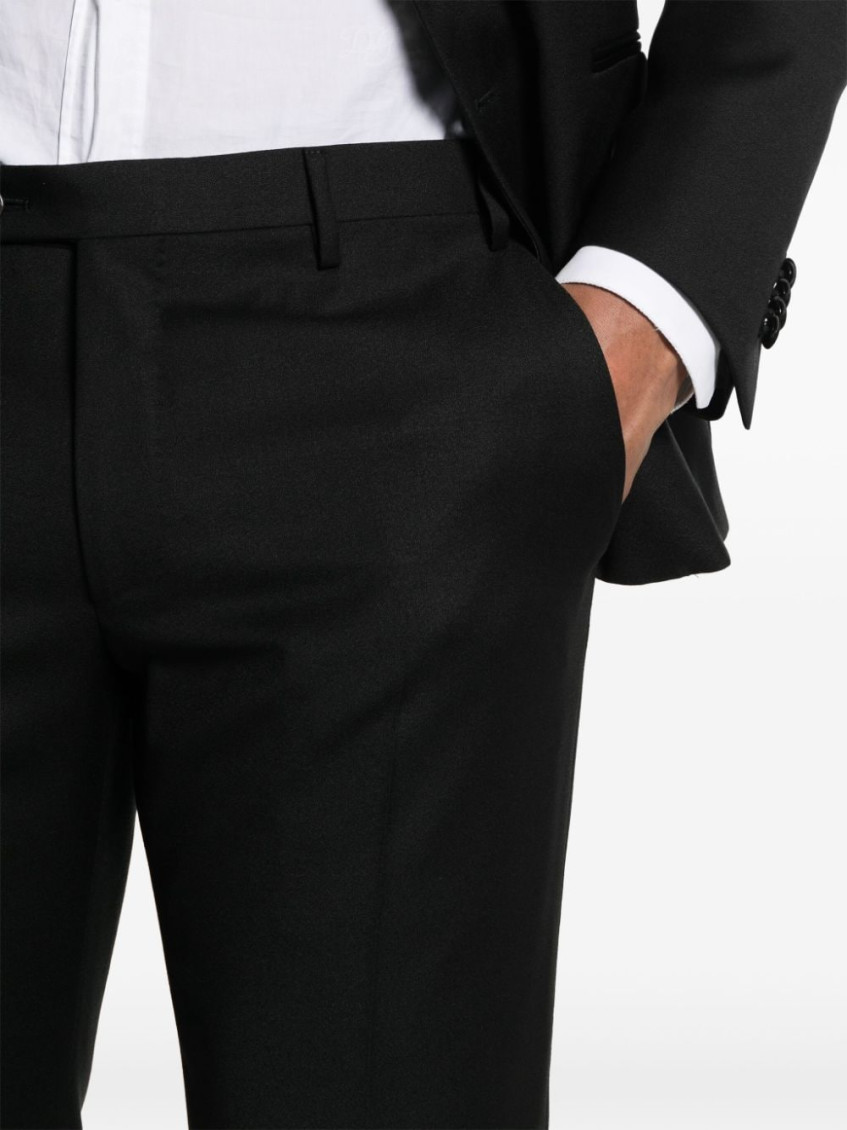 Black Dart Detail Suit