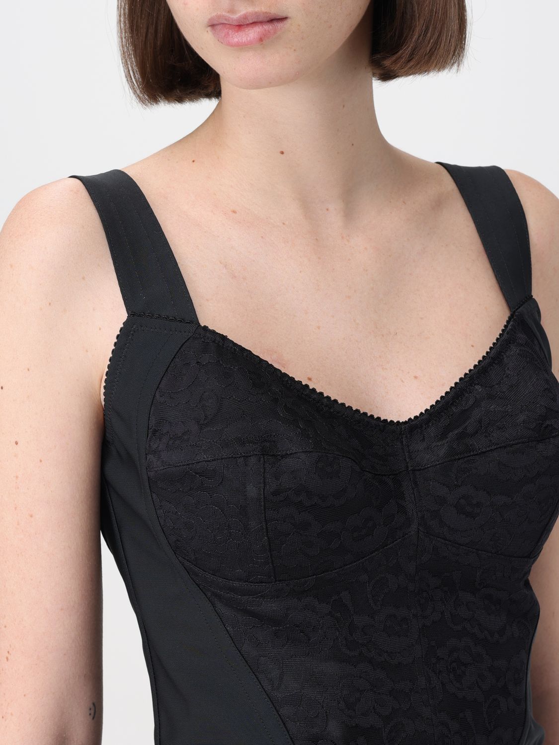 Top Woman color Black