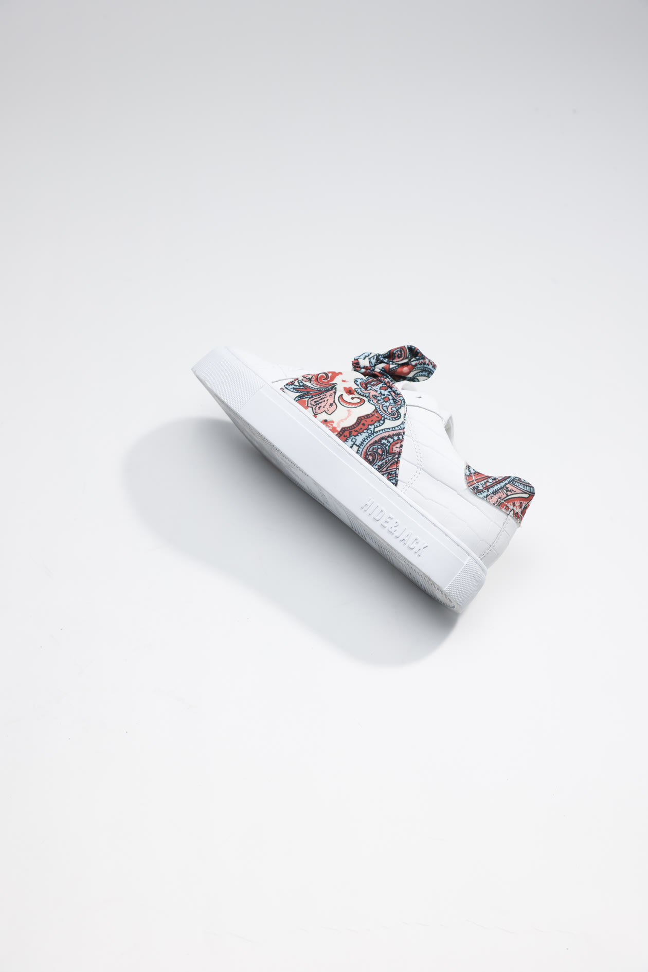 Hide & jack Low Top Sneaker - Essence Foulard White