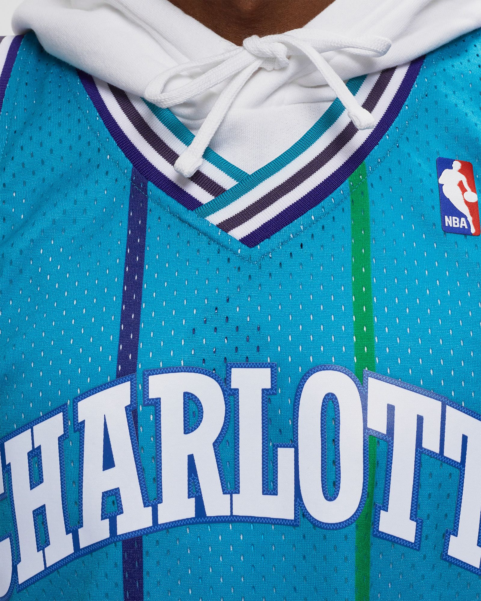 NBA Swingman Jersey Charlotte Hornets Road 1992-93 Larry Johnson #2 blue male Jerseys now available at BSTN