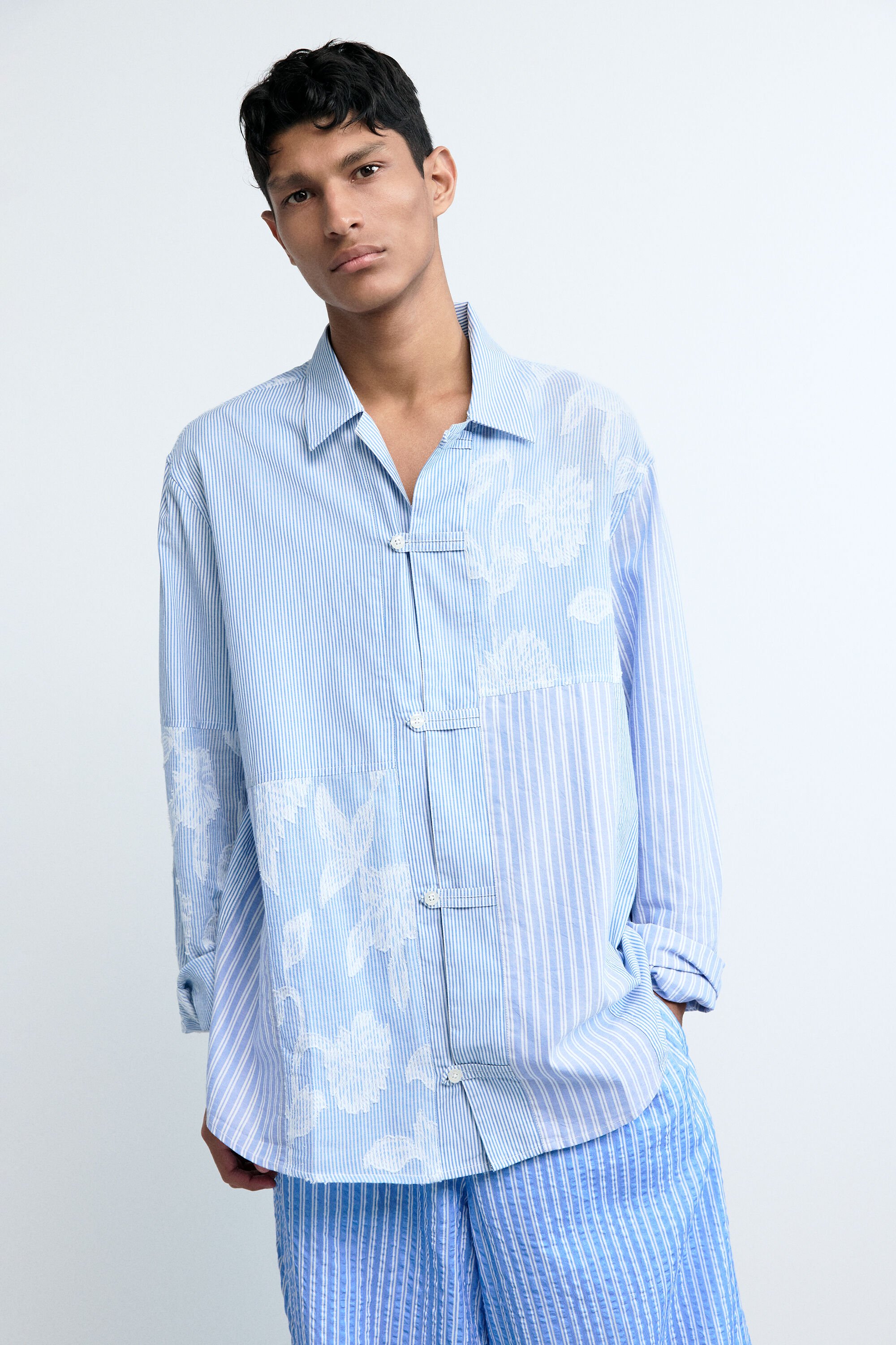 Printed floral shirt