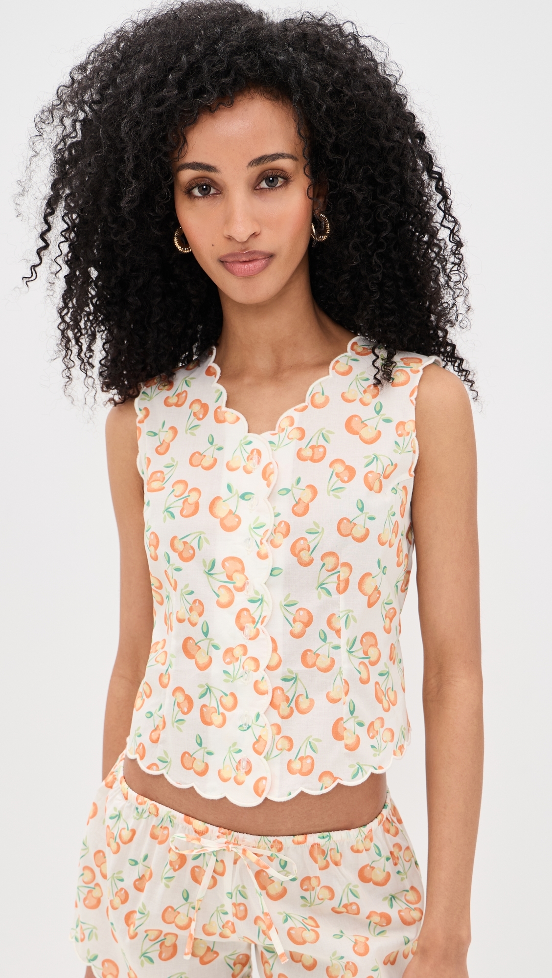 Sherbet Cherry Scalloped Top Cherry Sherbet