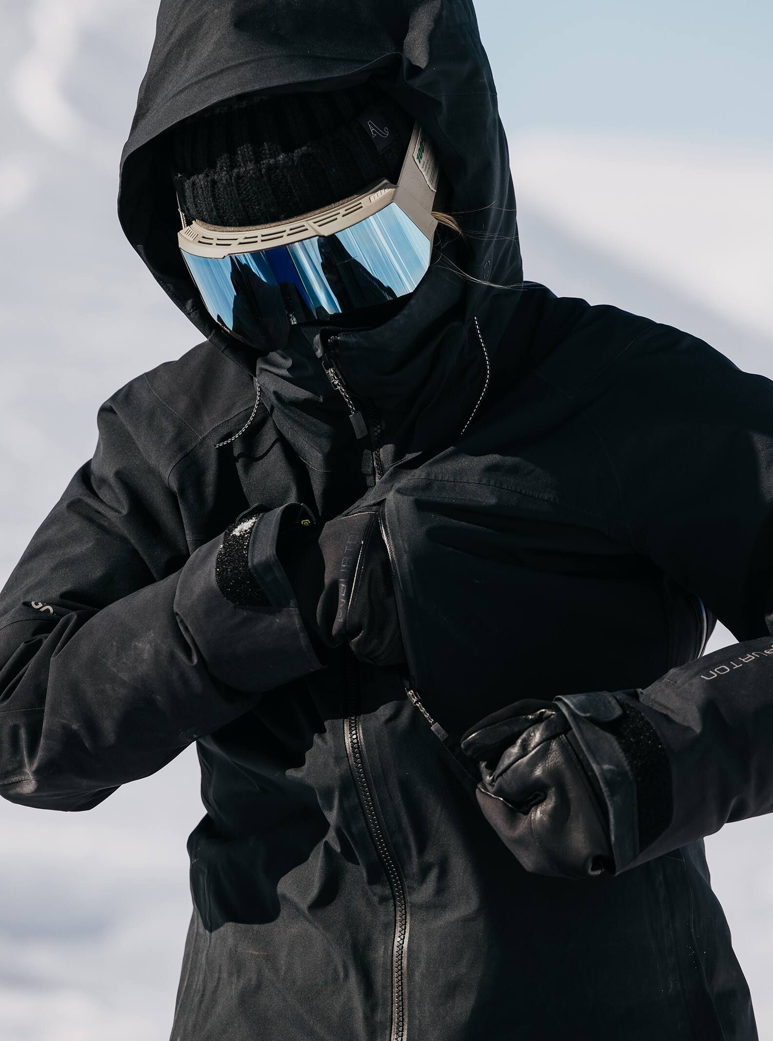 Burton Women's [ak] Embark GORE‑TEX 2L Jacket, True Black, XS