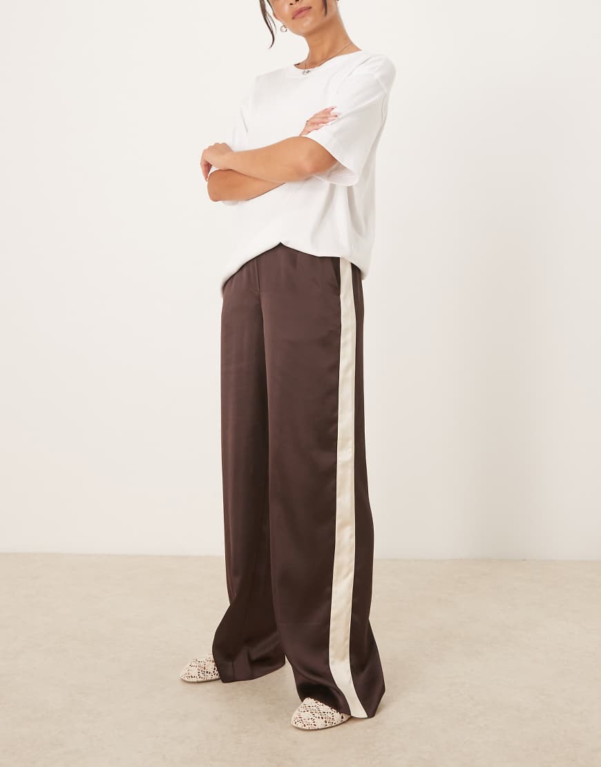 Satin side stripe trouser in brown