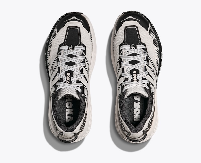 HOKA Speedgoat 2 Shoes in Black/Frost
