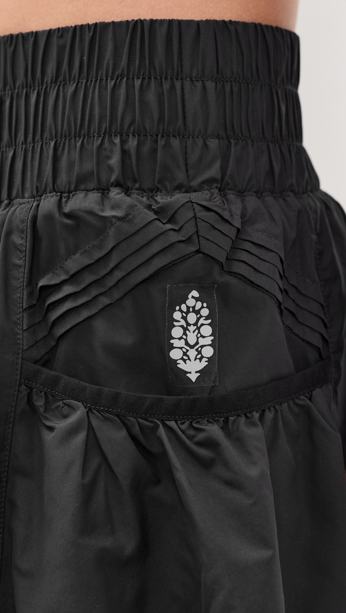 Get Your Flirt On Shorts Black