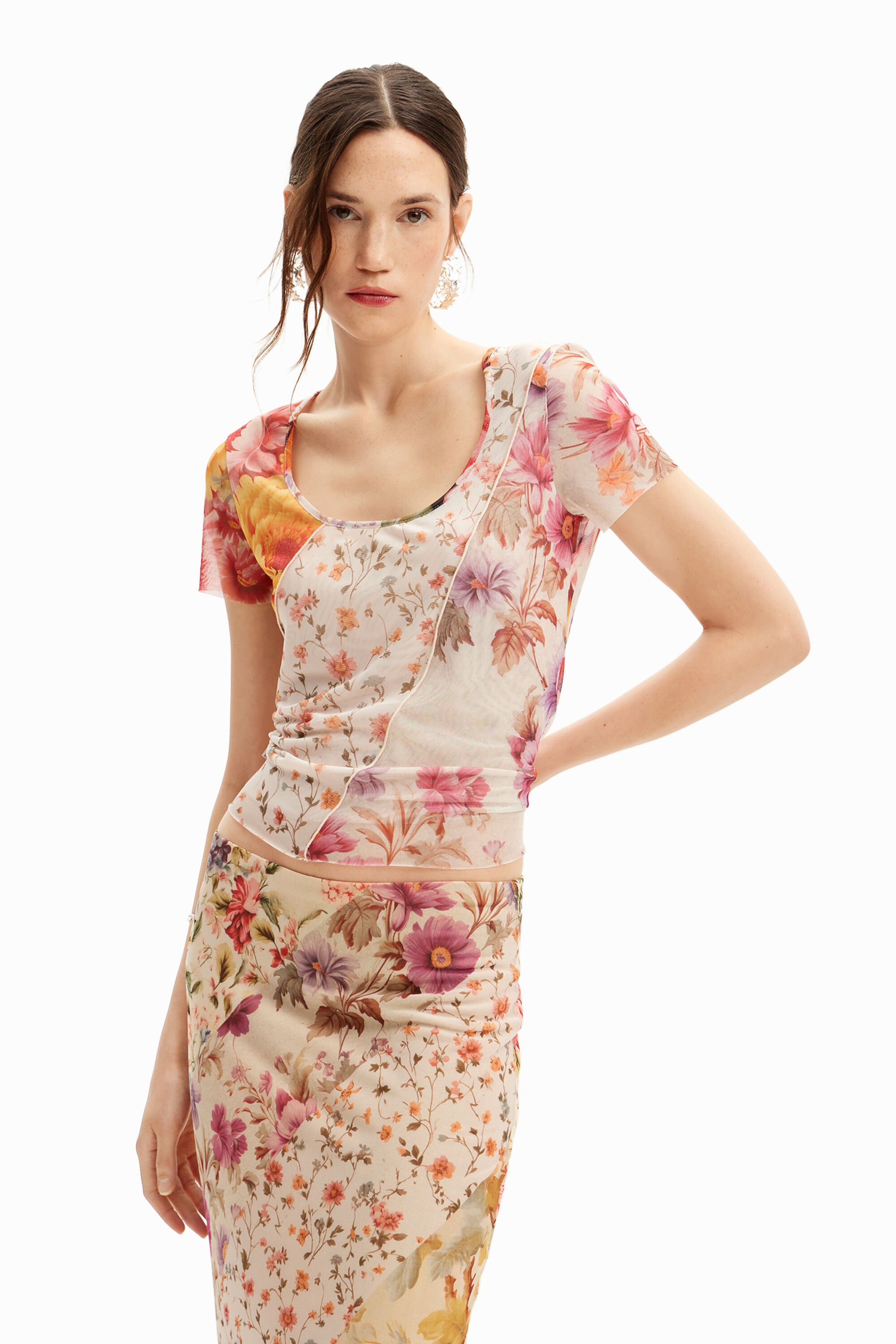 Tulle flower T-shirt
