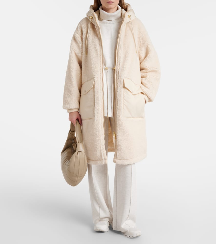 Cyrus reversible coat