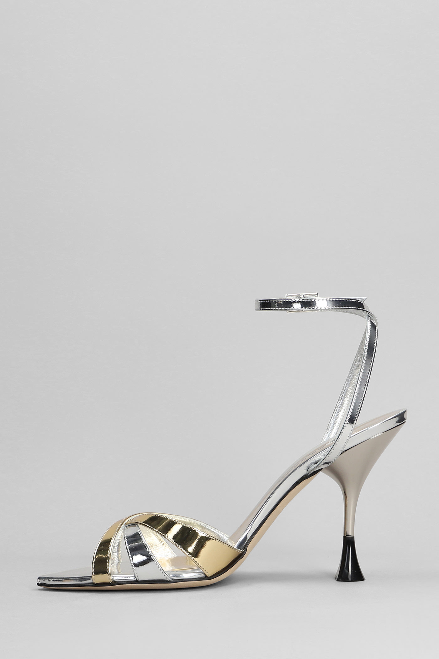 Noeli 095 Sandals In Silver Leather