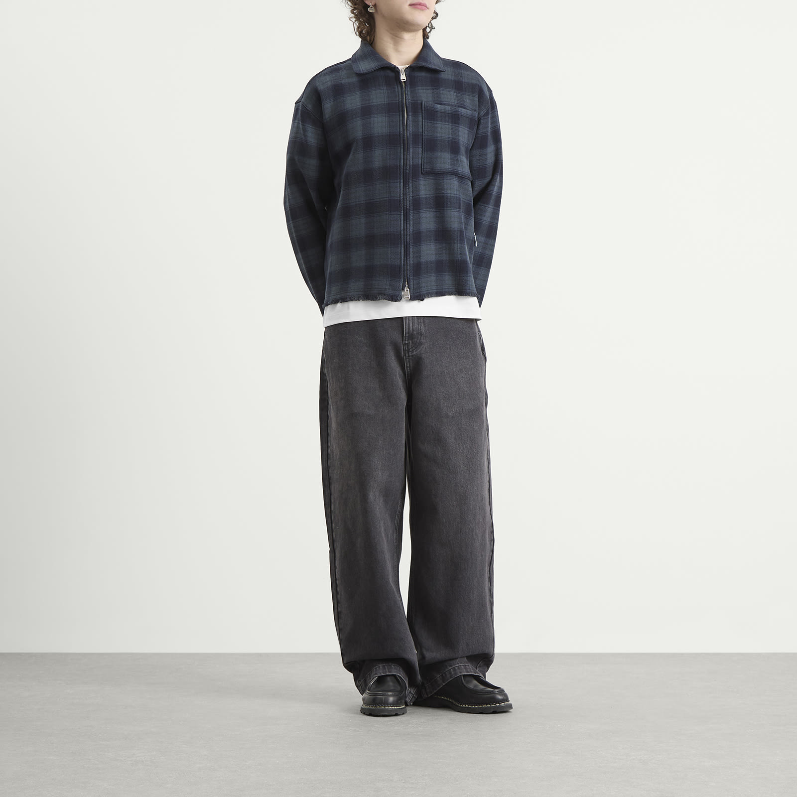 Men's Plaid Zipped Overshirt in Black