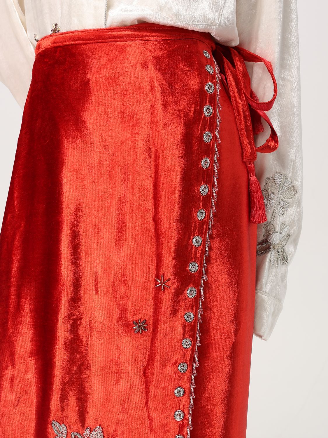 Bead-detail velvet skirt - White