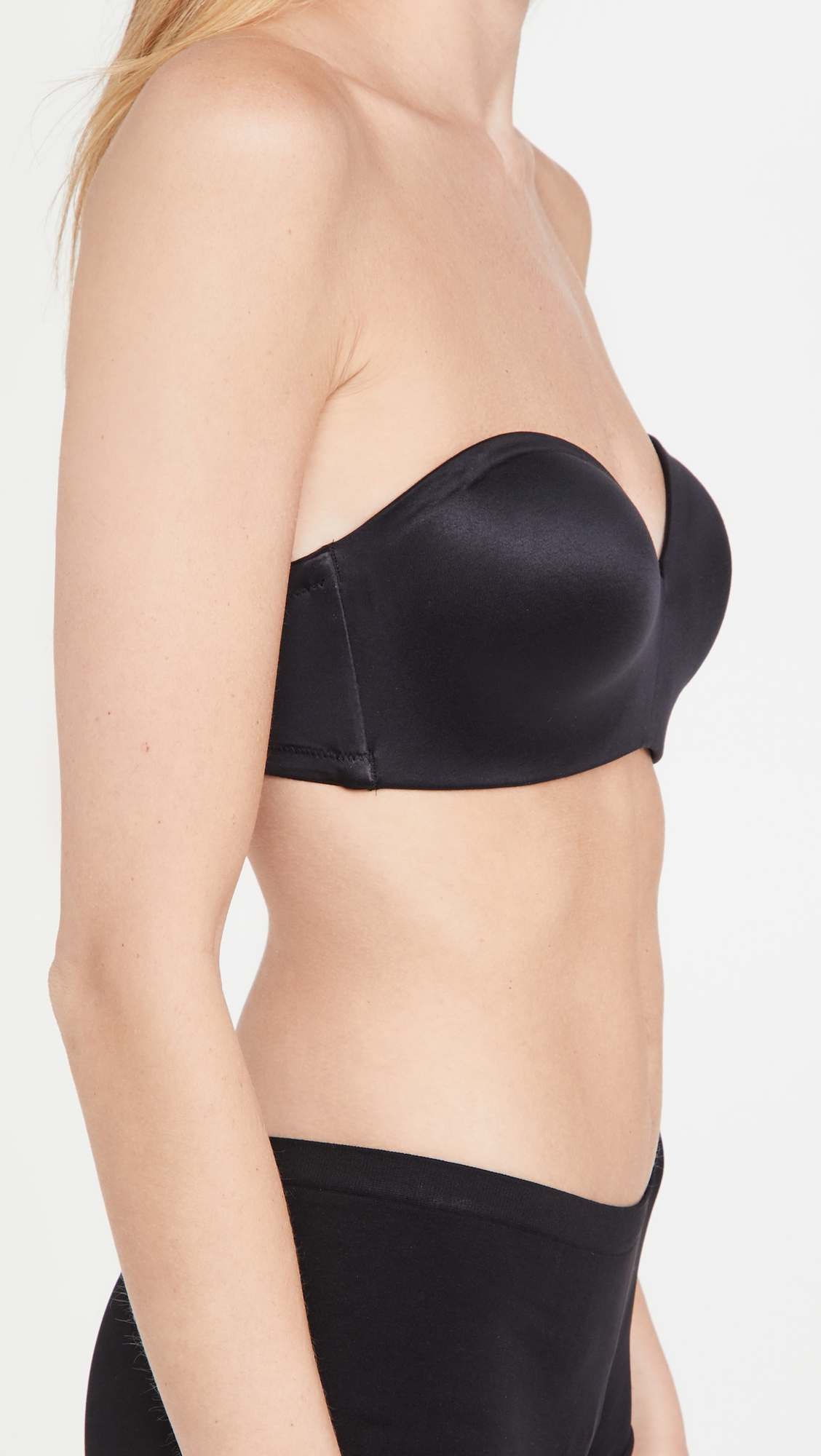 B. tempt'd by Wacoal Future Foundation Wire Free Strapless Bra Night