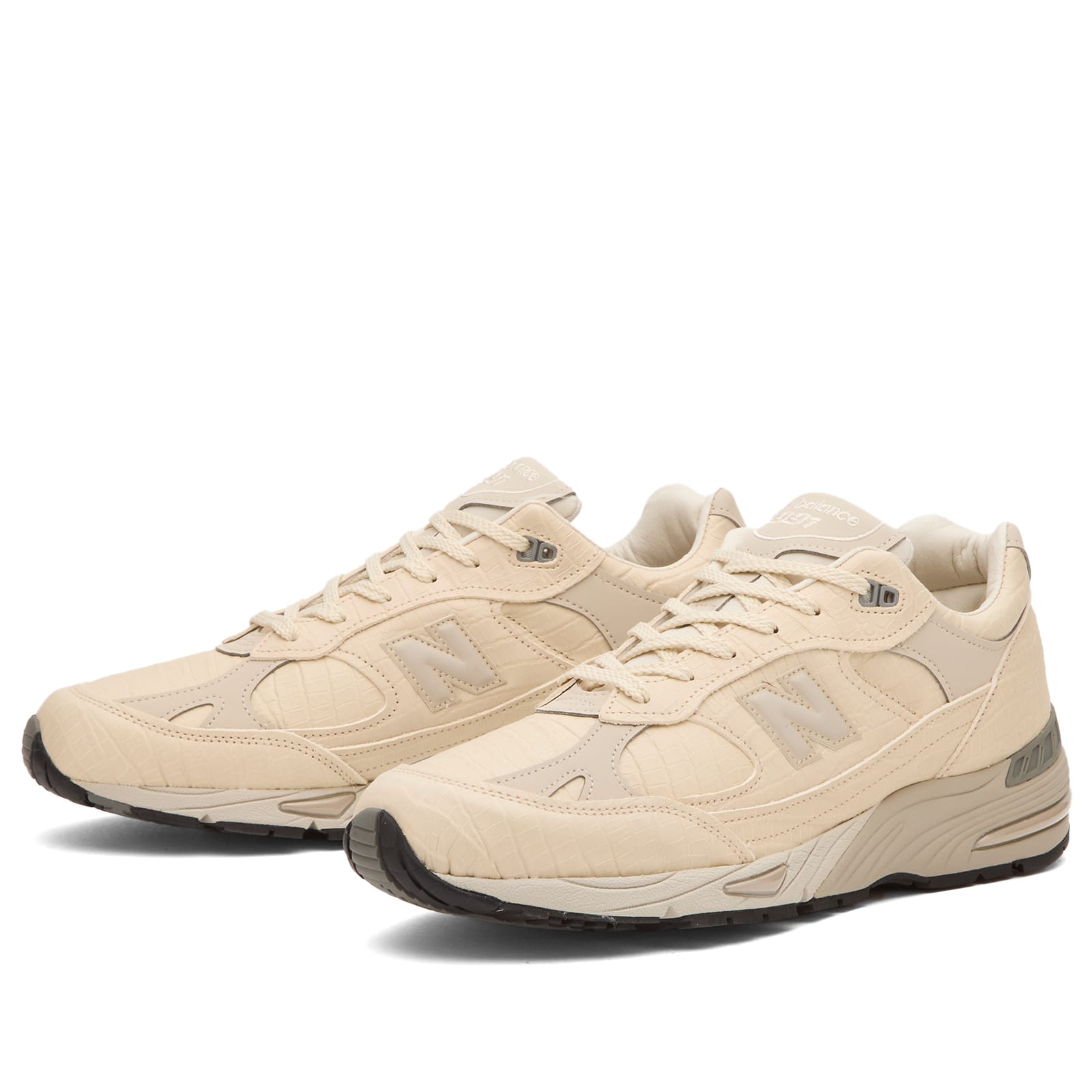 Men's 991v1 Sneaker in Oyster Gray/Pistachio Shell/French Oak