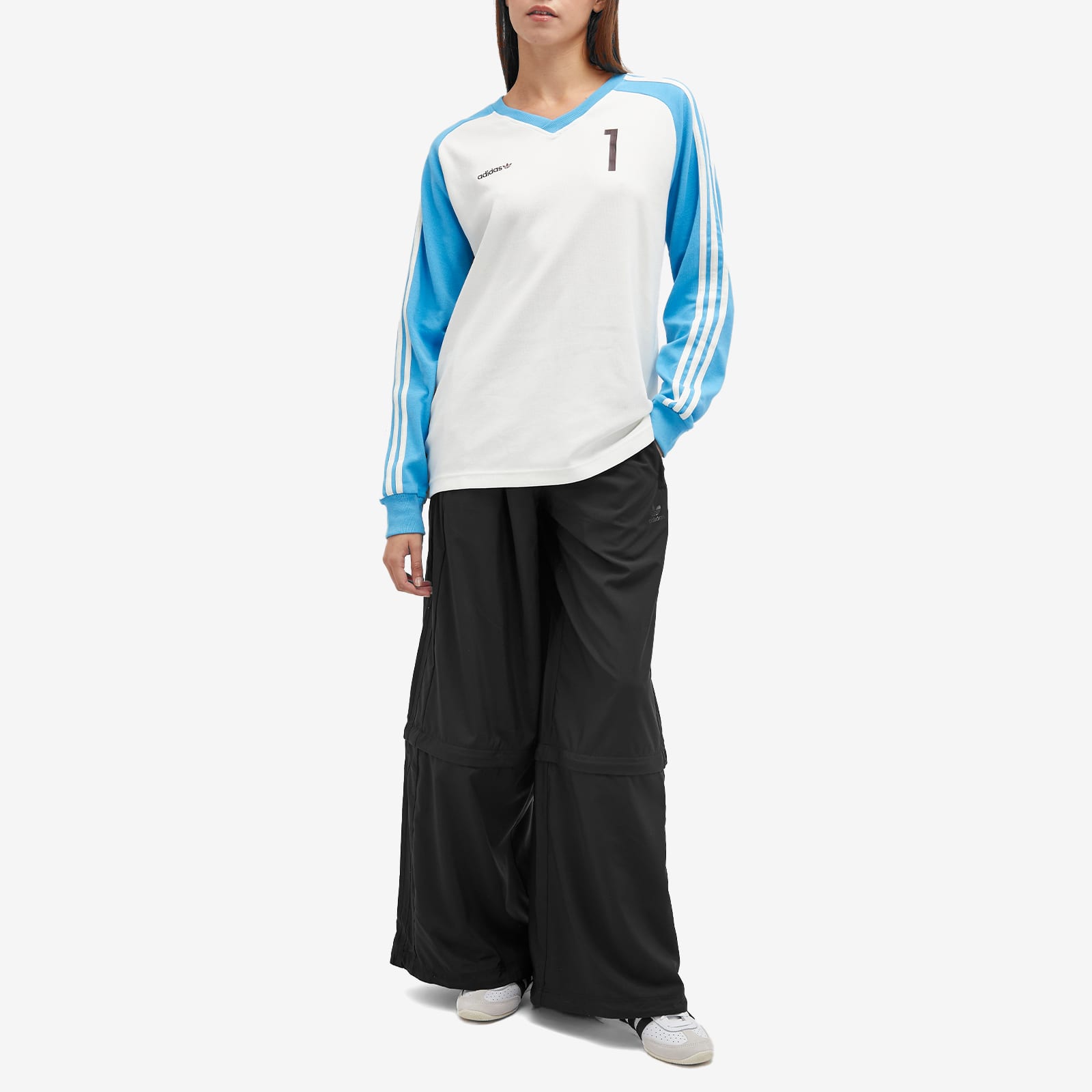 아디다스 Women's Rasant Oversized Zip Off Track Pants in Black JW9742