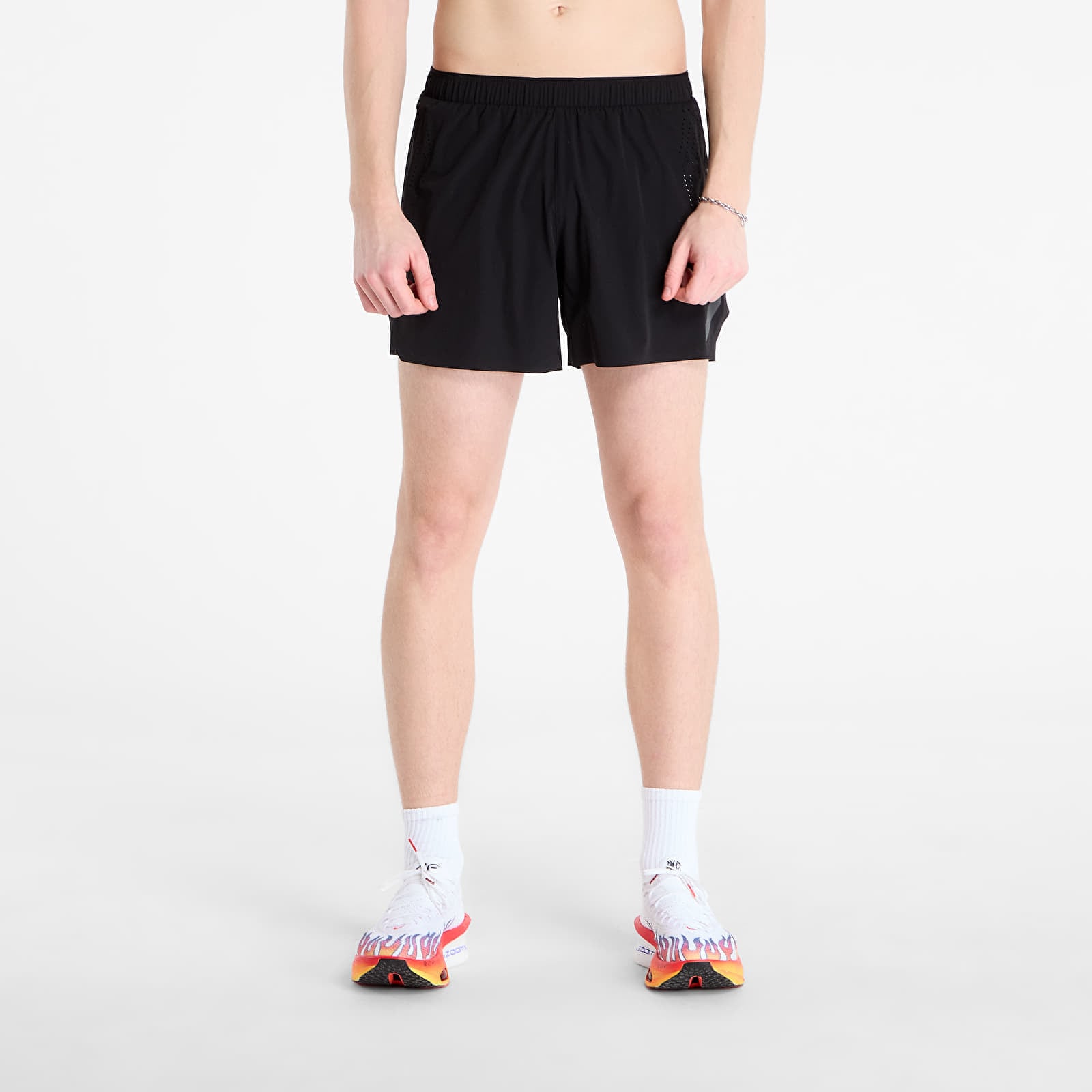 SOAR Run Shorts Black