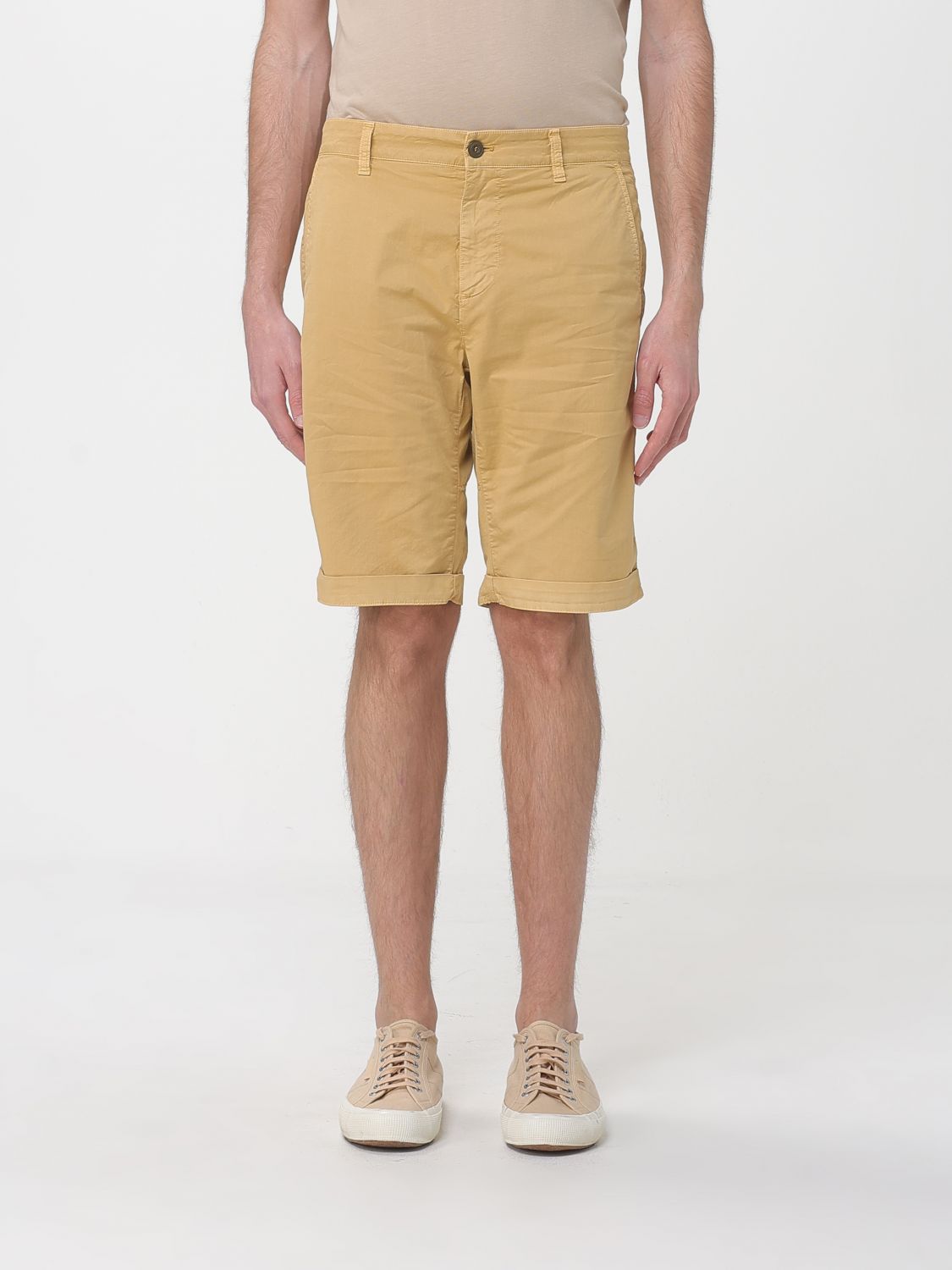 Shorts Men color Yellow