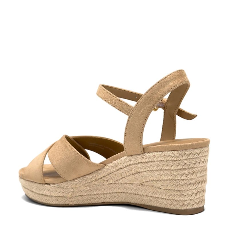 Women's Casarina Wedge Sandals (Beige Bisque)