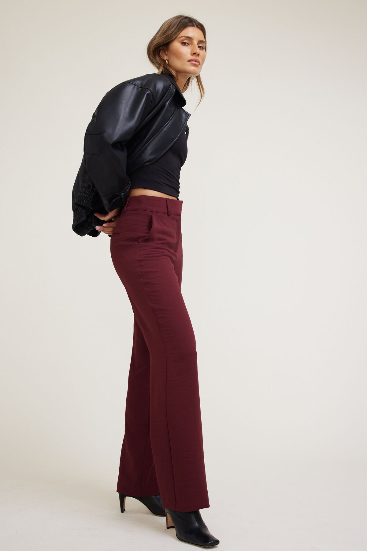 Camelia Airflow Clean Straight Leg Pants