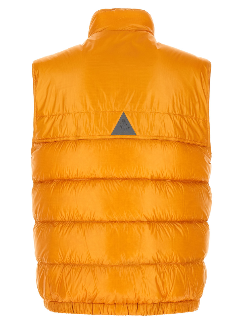 Uychi Vest