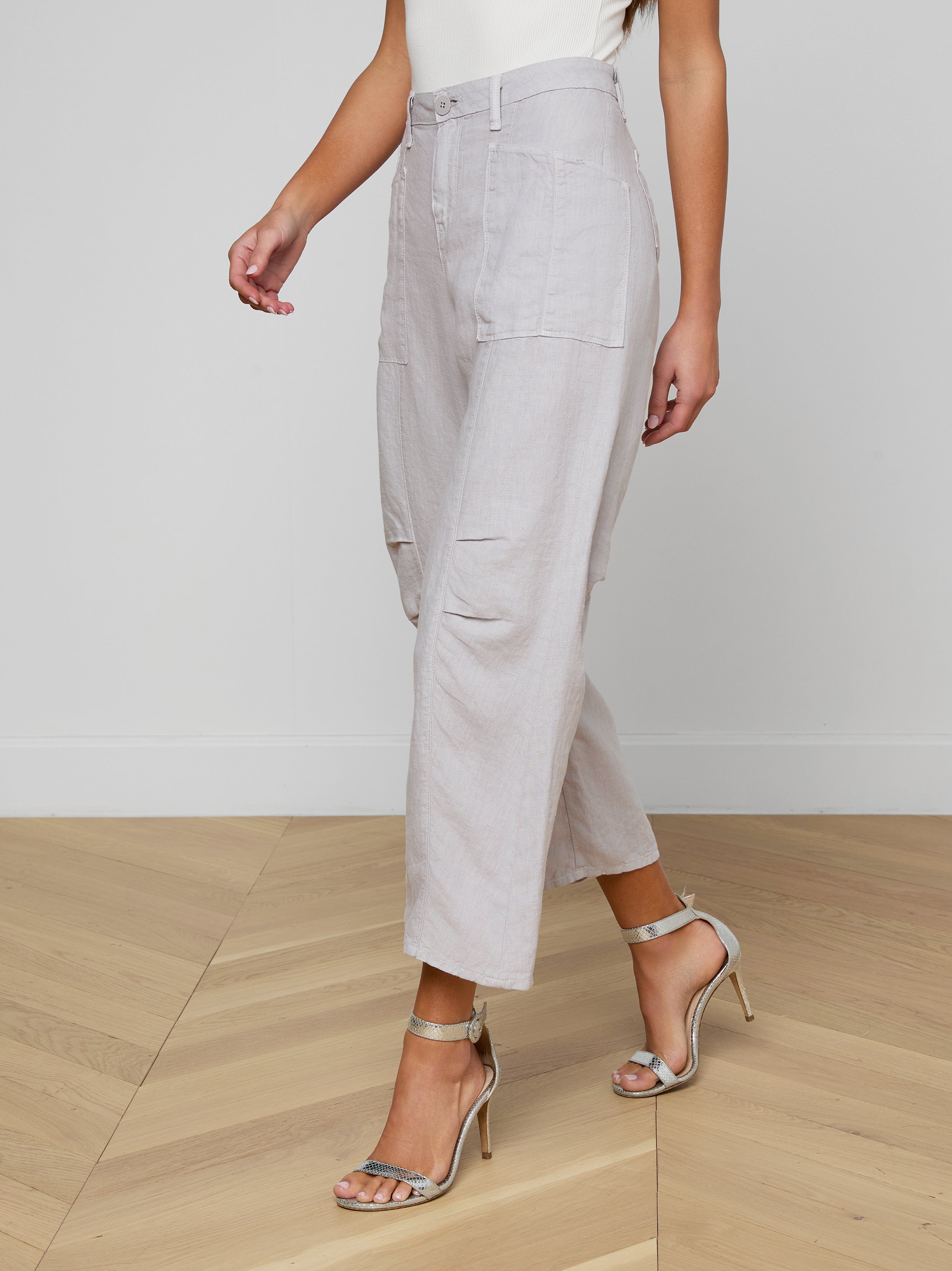 Cody Cropped Linen Pants In Light Pewter