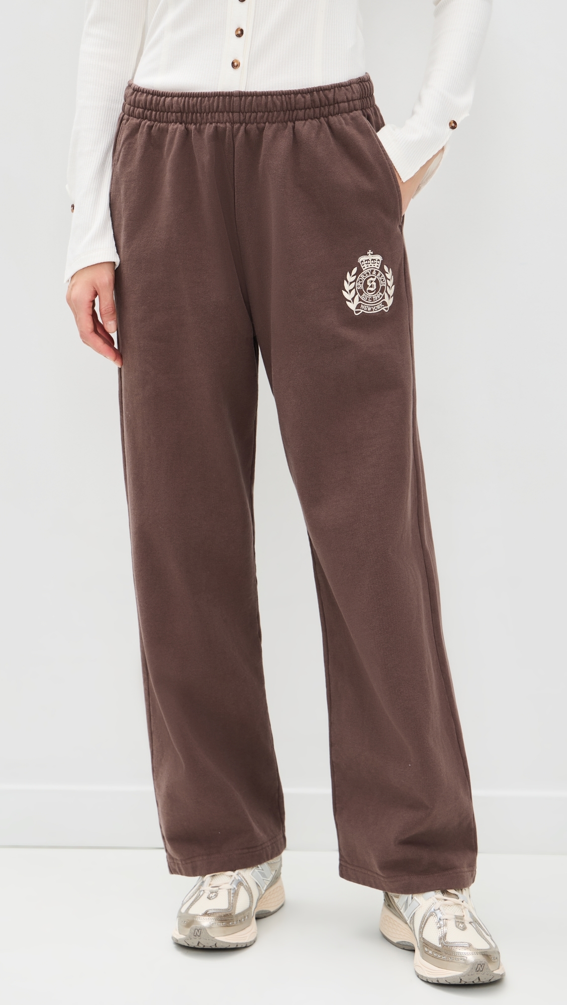 NY Crest Embroidered Wide Sweatpants Chocolate