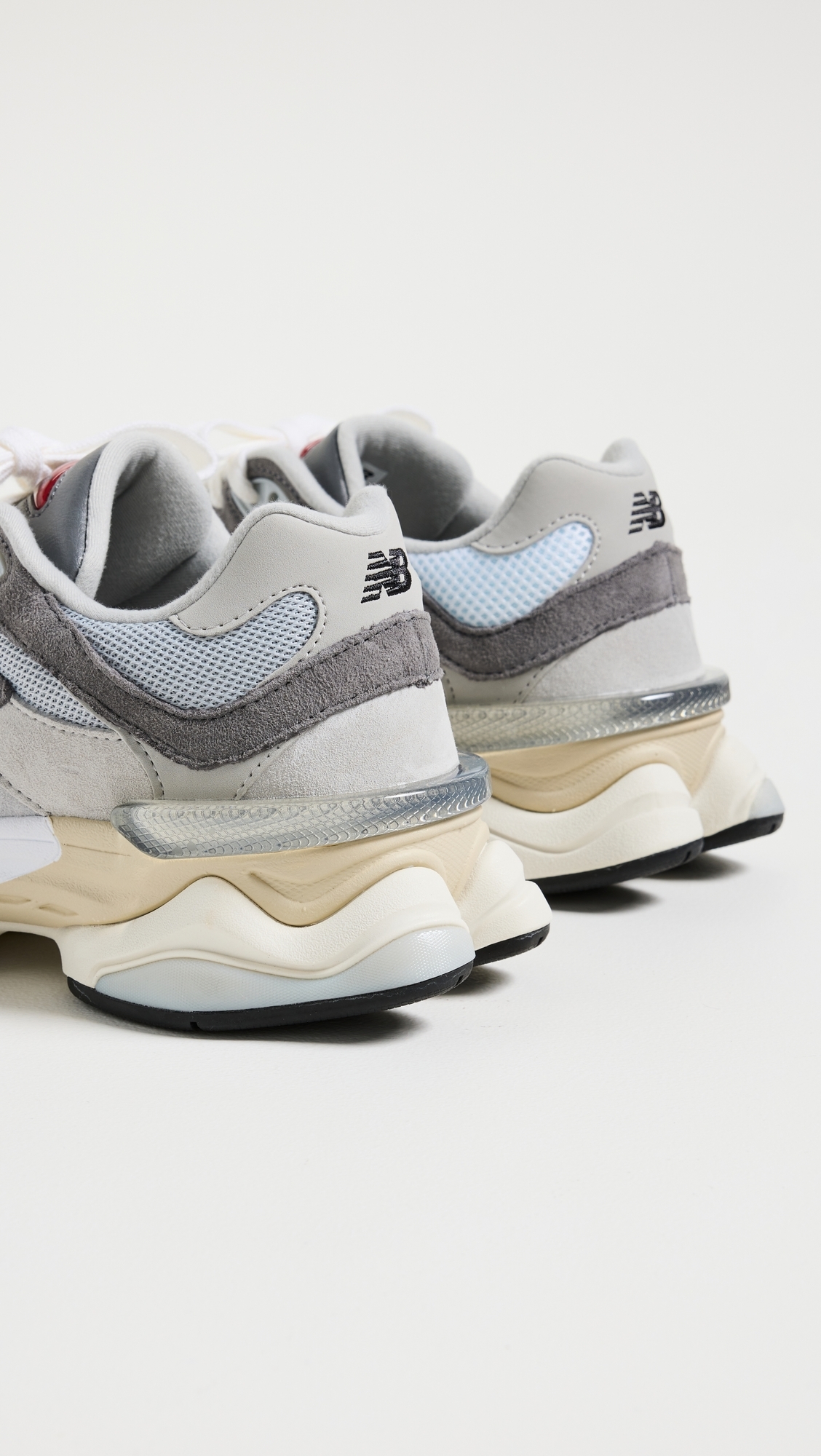 9060 Unisex Sneakers Rain Cloud/Castlerock/White