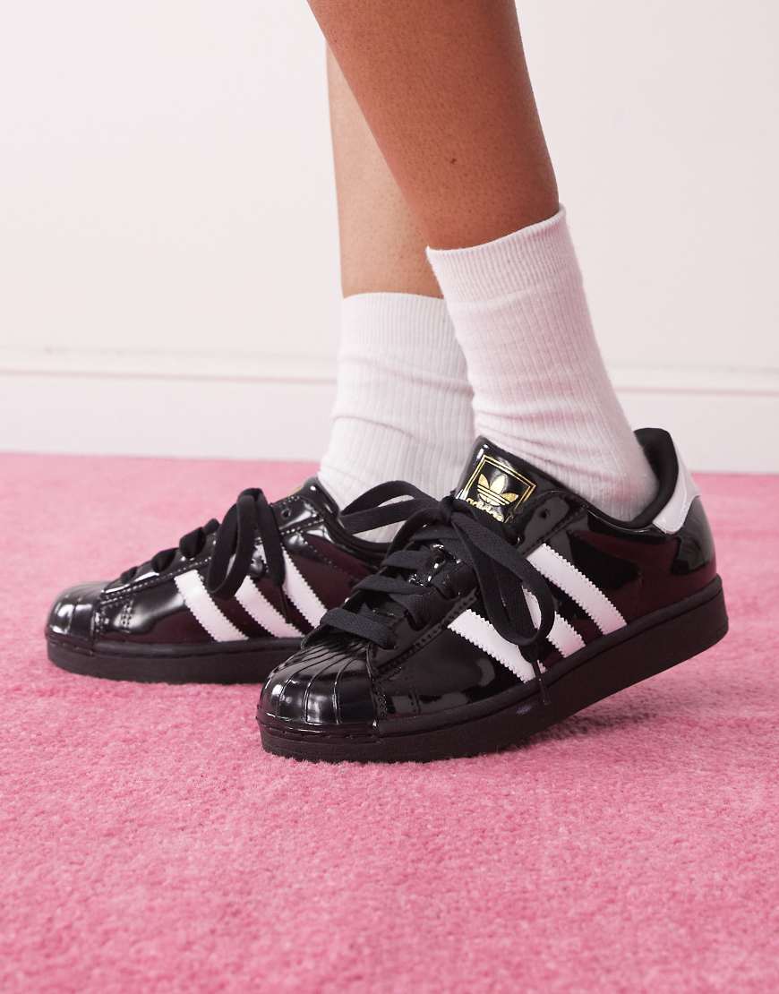 Superstar II sneakers in black patent
