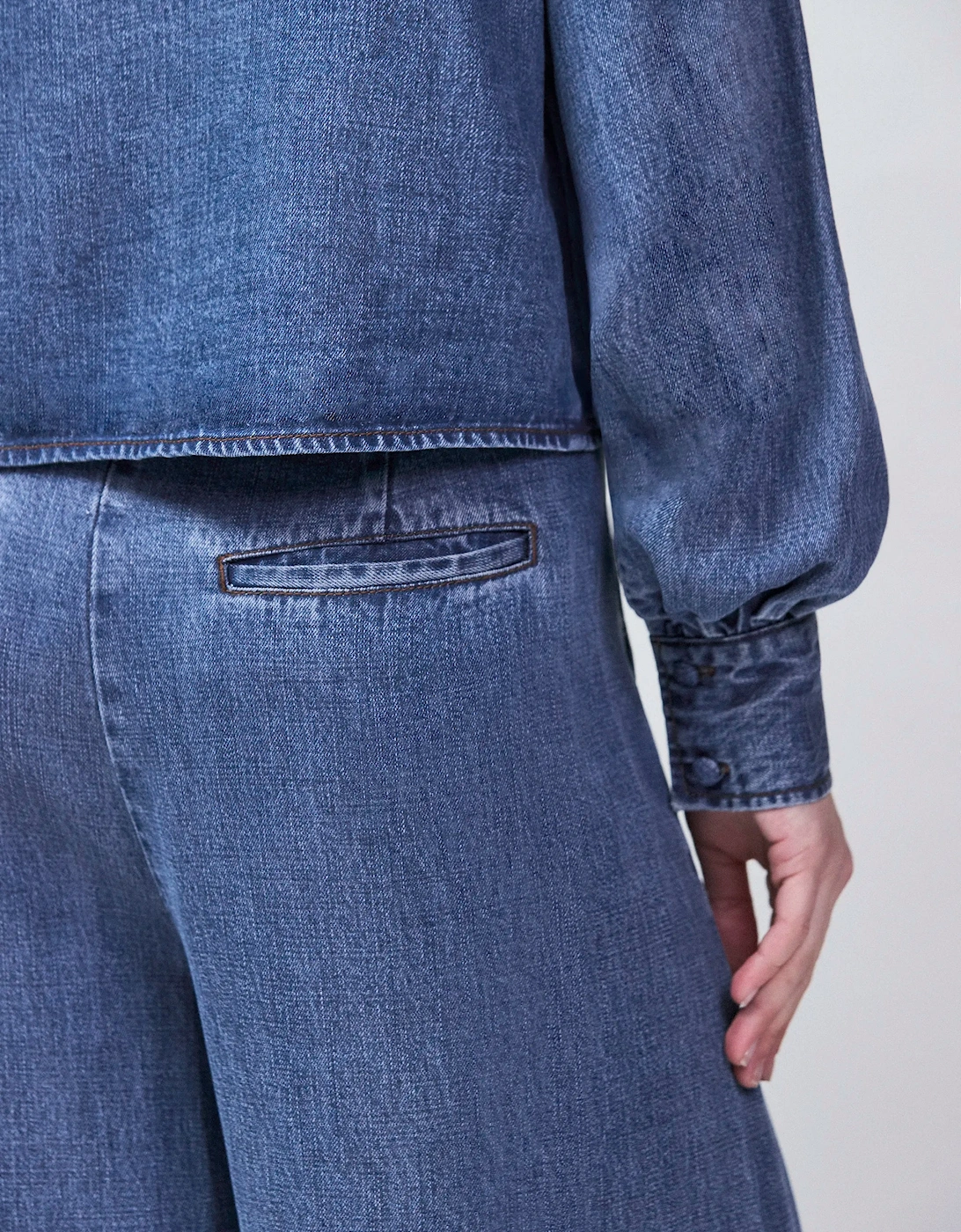 RO&ZO Women's Blue Lyocell Denim Tailored Jean