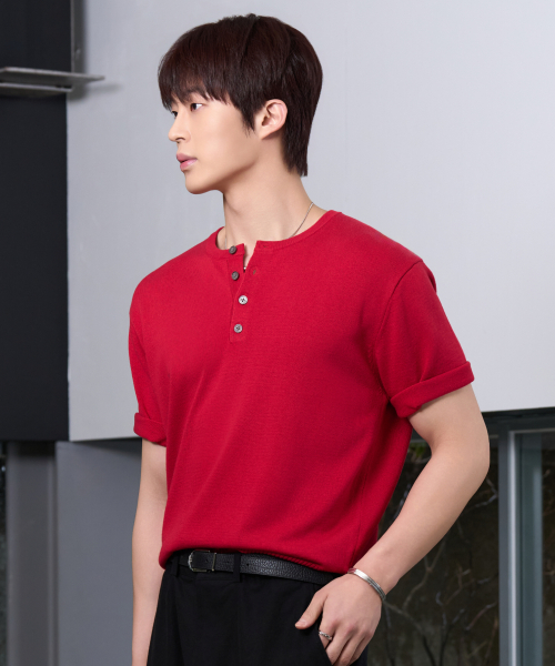 26 SS Washable Linen Henley Neck Crop Knit