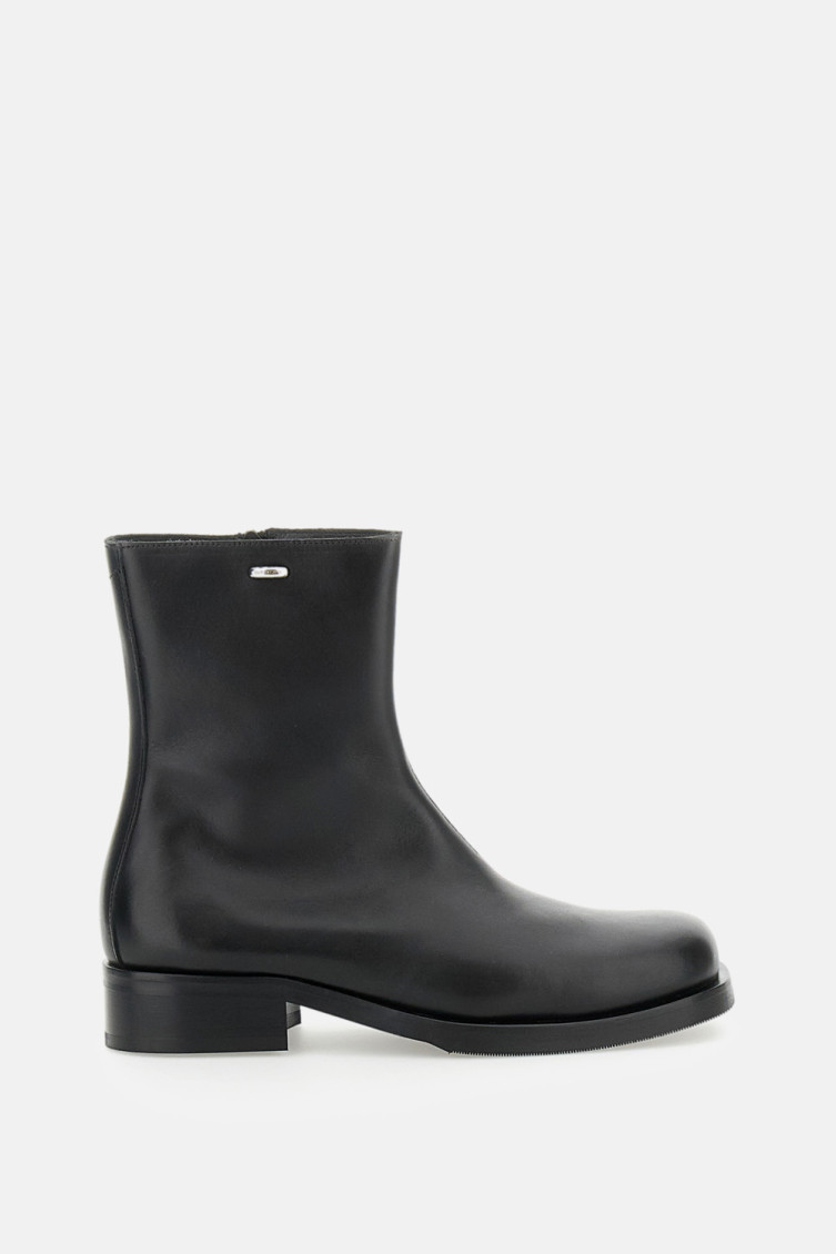 Camion ankle boots