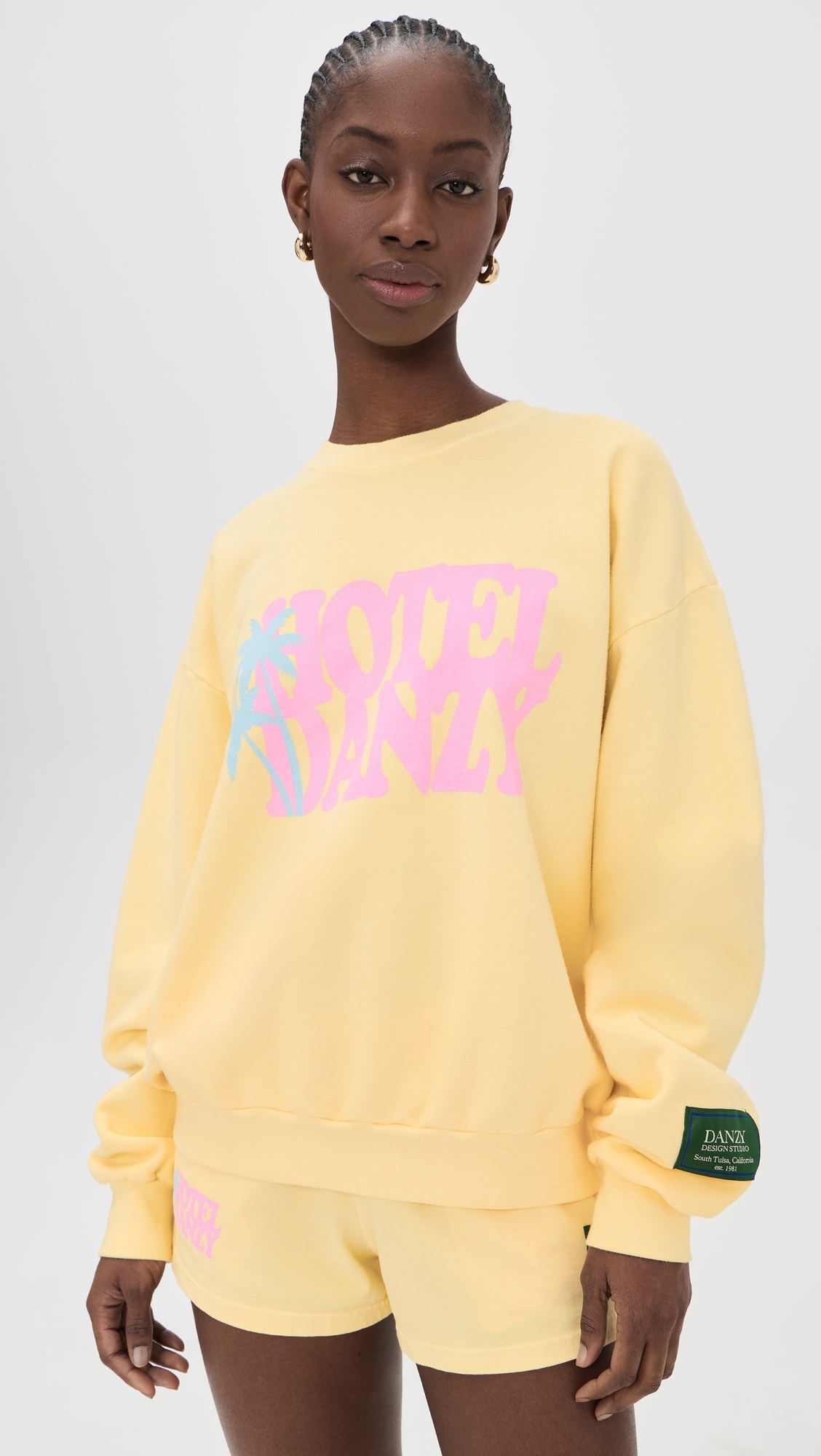 Hotel Crew Sweatshirt Yellow