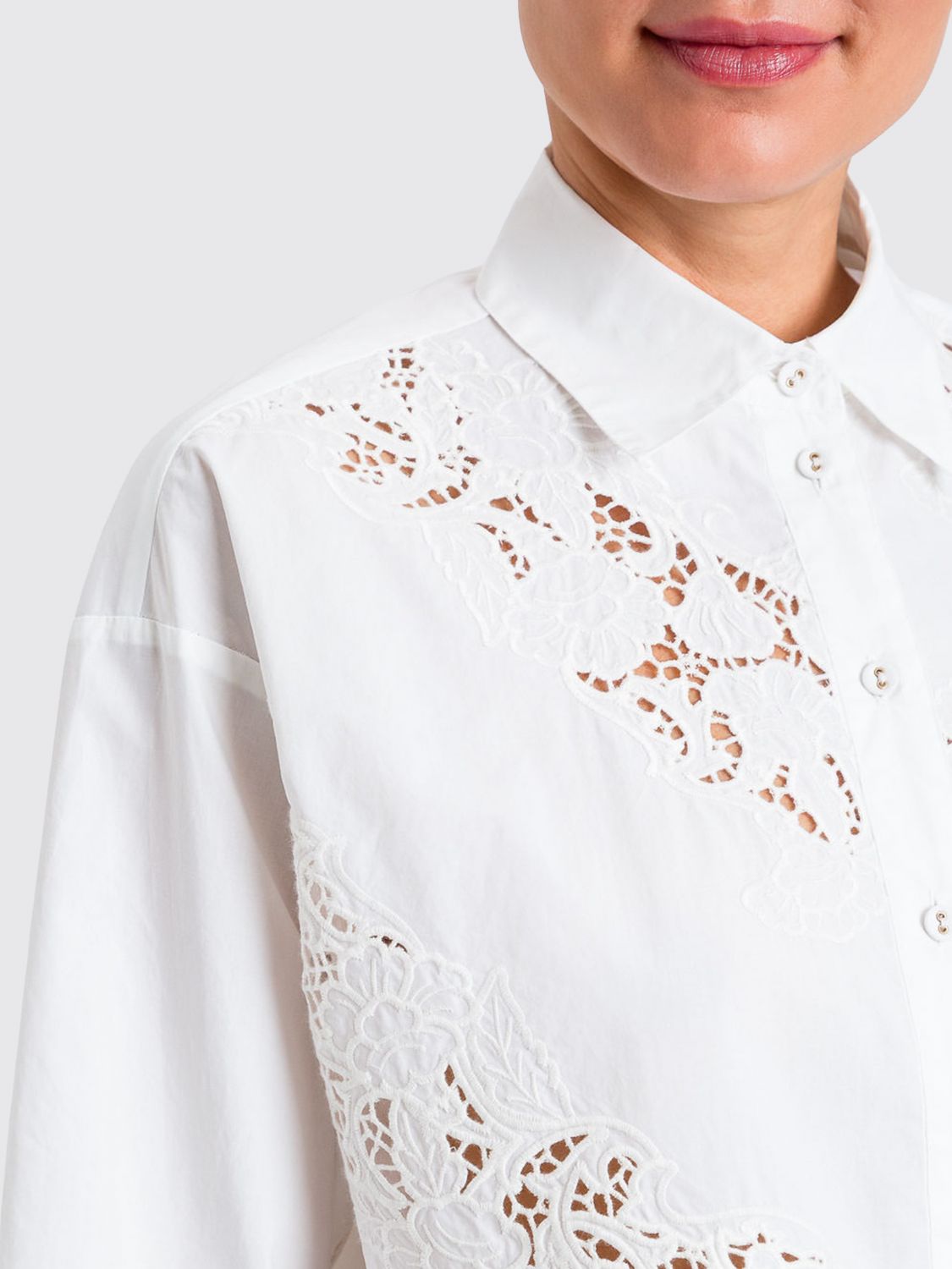 T-Shirt Woman color White