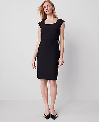 Ann Taylor The Petite Scoop Neck Dress in Bi-Stretch