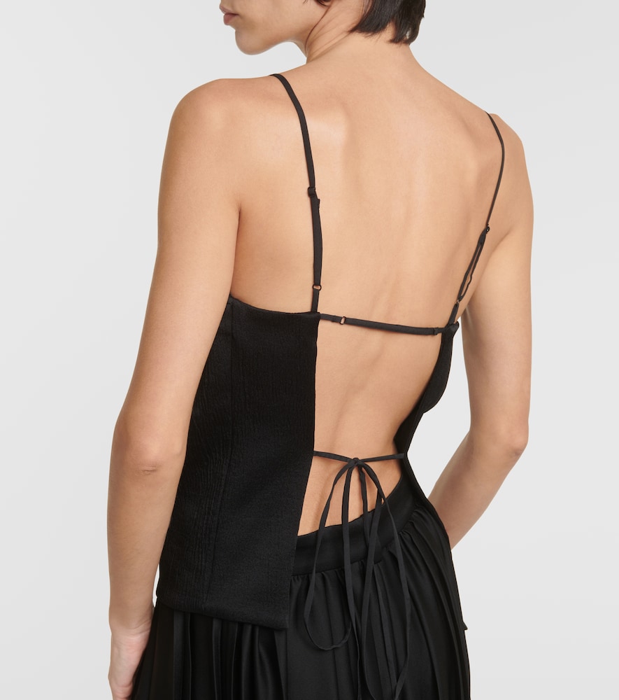Open-back top