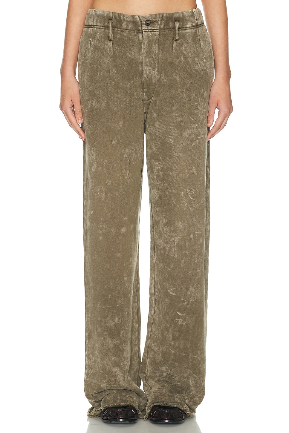 R13 Double Pleat Sweatpant in Acid Olive Green - Olive. XS also in L