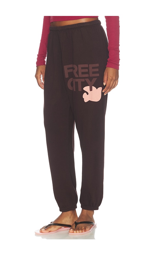 Free City Large Sweatpant in Chocolate. - XS also in