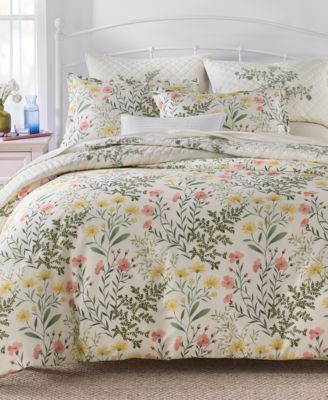 Daisy Blooms Comforter Sets