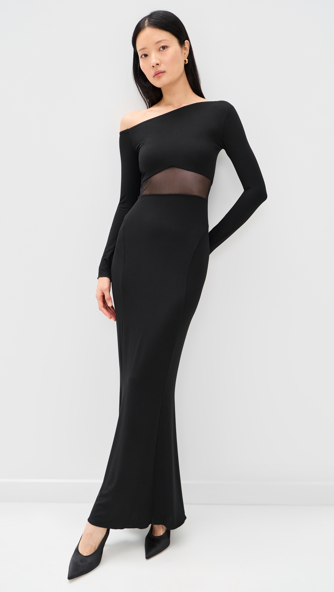 The Hold Me Dress Black