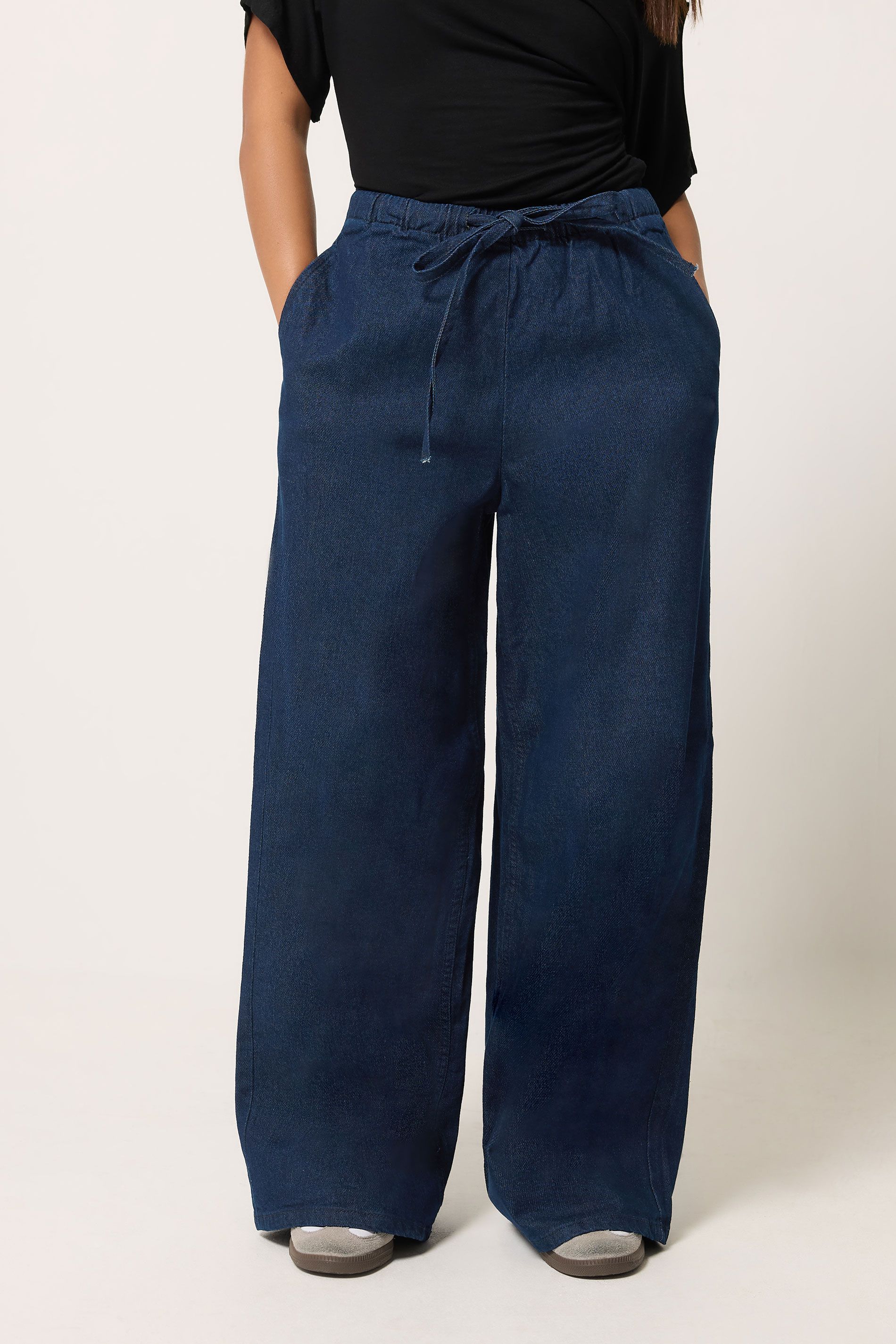 PixieGirl Women's Petite Wide Leg Drawstring Jeans in Blue