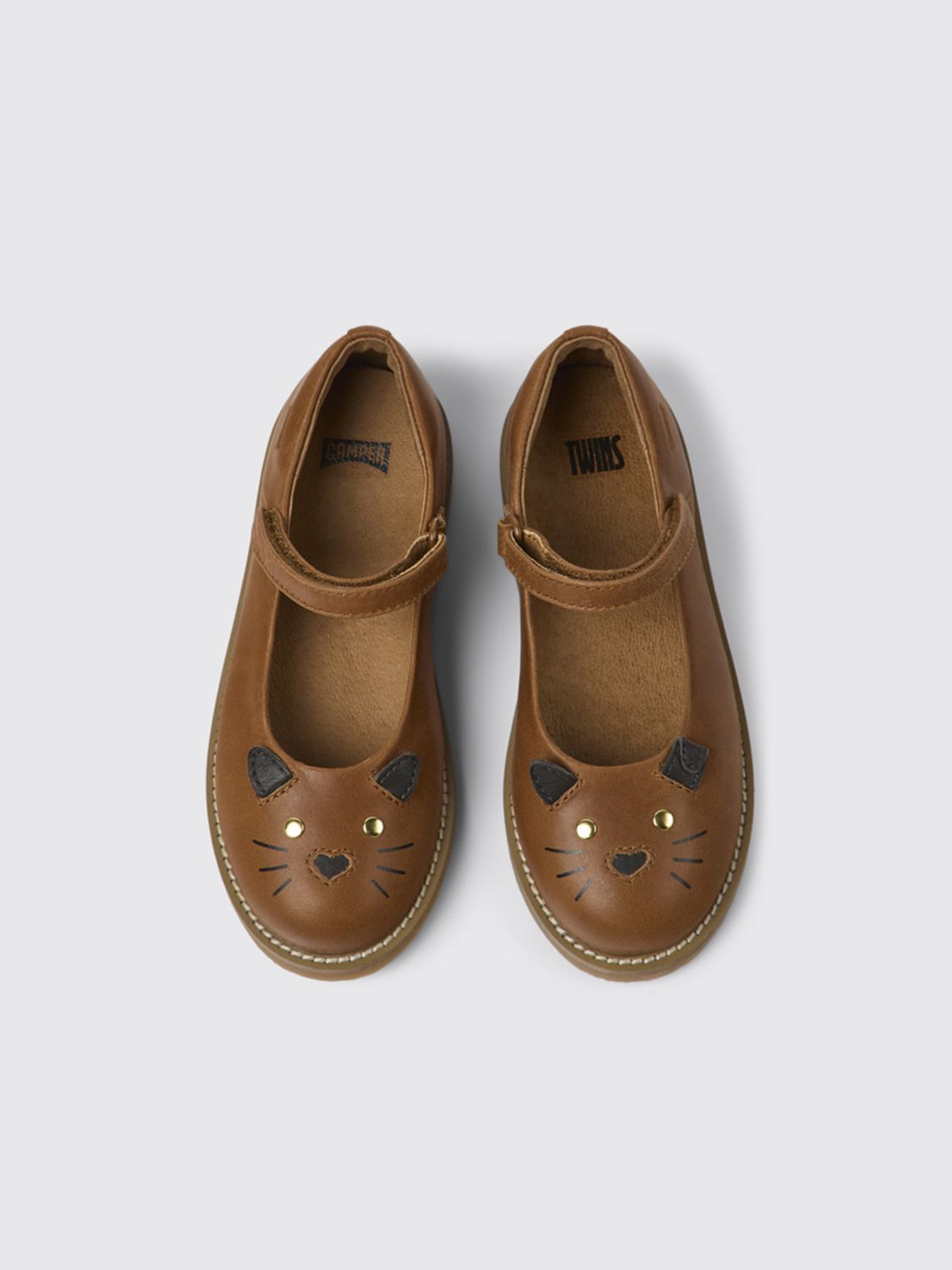 Shoes Kids color Brown