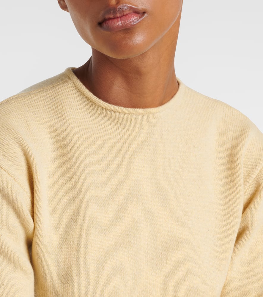 Wool and cashmere sweater
