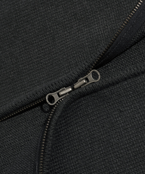 STAR TRACK KNIT ZIP UP_CHARCOAL