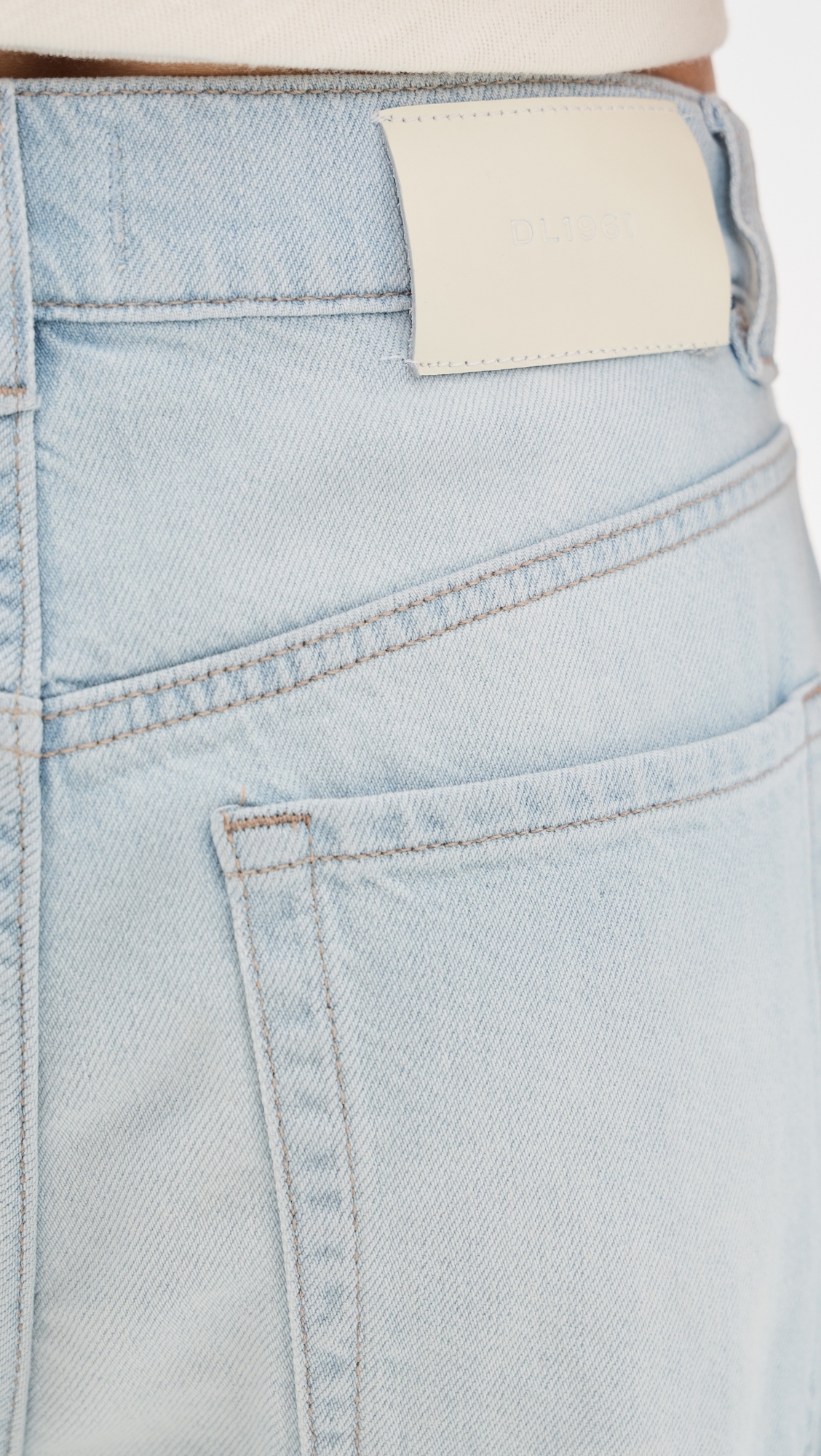 Taylor Petite Relaxed Barrel Jeans Poolside Aura